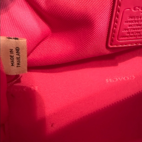 Coach Pink Women's make up bag - Picture 9 of 12